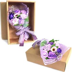 Bouquet Violet avec fleurs de savon dans sa boite bain romantique