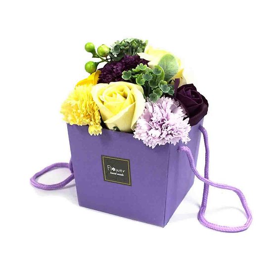 Bouquet fleurs savon Jardin Violet des roses et oeillets sac cadeau