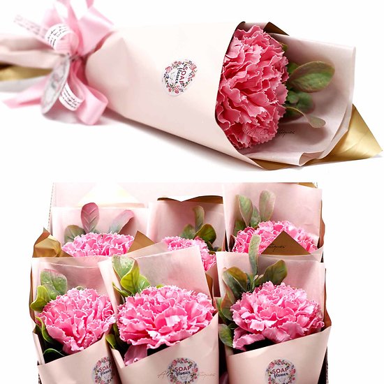 Fleur de savon Oeillet grand modèle en rose et emballage unique