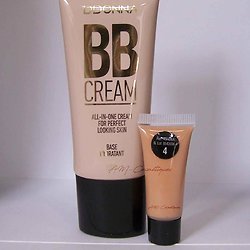 BB crème Vanille hydratante  40ml base avec effet mat D'donna