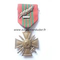 médaille croix de guerre 1939 France
