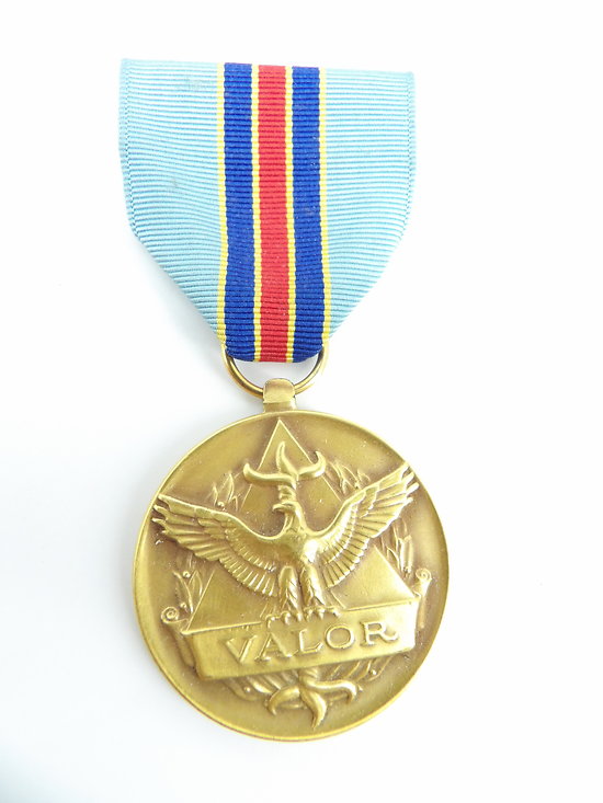 Médaille USA Air Force civilian award for valor 