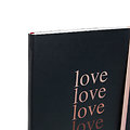 Petit cahier avec élastique et marque page pompon Love