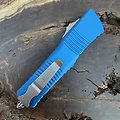 MCT14310BL Microtech 143-10 Combat Troodon OTF Drop Point Premium Blade Bleue Handle Clip Made USA