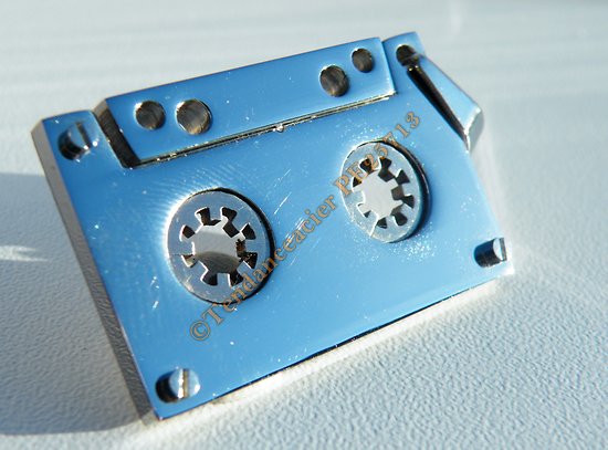Pendentif Argenté Vintage Cassette K7 Radio Pur Acier Inoxydable + Chaine Kdo