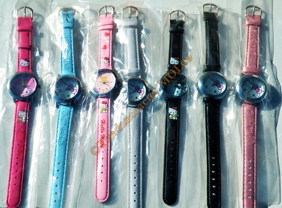 LOT 7 MONTRES HELLO KITTY PETIT CADRAN ROND CHAT FEMME FILLE