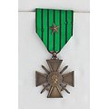 Revers de médaille croix de guerre Vichy 1942