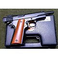 Pistolet Bruni 8mm a Blanc Colt 45 ** 1911 **