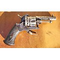 Revolver a broche 7mm ( A restaurer )