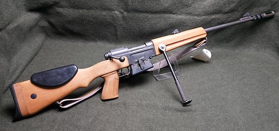 Fusil type MAS FRG1