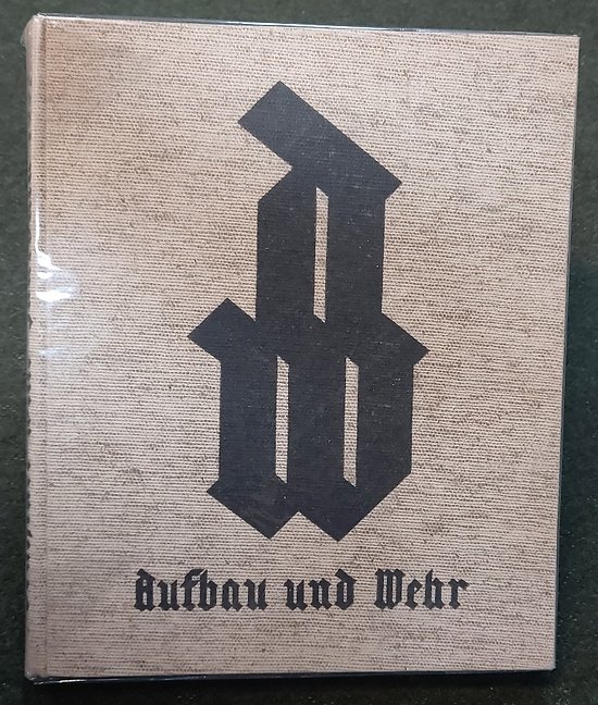 Livre Allemand 1937 " AUFBAU UND WEHR "