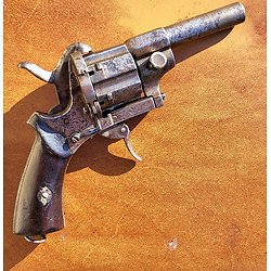 Revolver a broche 9mm ( A restaurer )