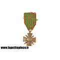 Croix de Guerre 1914 - 1916 avec citation à l'Ordre de l'Armée et du Régiment