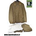 Tenue Tirailleur comprenant veste, pantalon et chemise. 