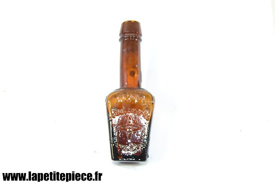 Petite bouteille MAGGI  "ist einzig, Achtet auf" Première Guerre Mondiale 