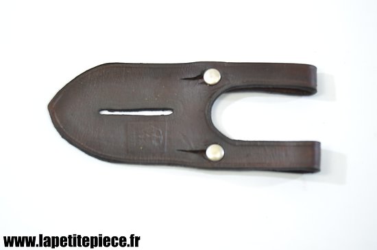Repro languette de jumelles Allemandes WW2 - Anknöpflasche Ferngläser - cuir brun début du Guerre 