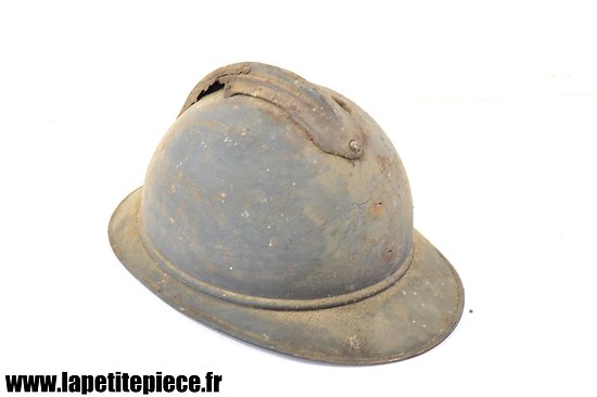 Coque de casque Adrian - vestige de la Première Guerre Mondiale 