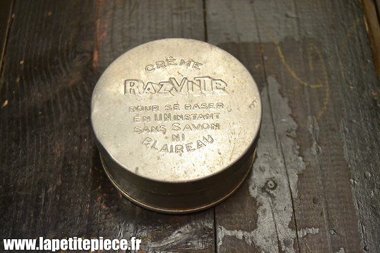 Boite de crème à raser RAZVITE - années 1920 - 1930. 