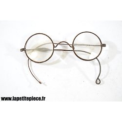 Paire de lunettes époque Première Guerre mondiale.