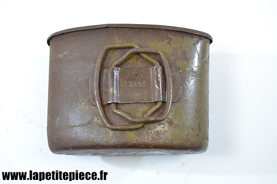 Quart Allemand fabrication RFI43 (1943) tôle, type fin de Guerre