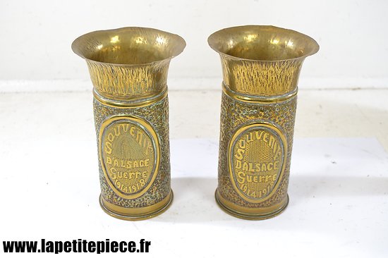 Vases souvenir d'Alsace Guerre 1914 1918. Croix de Lorraine, artisanat de tranchée