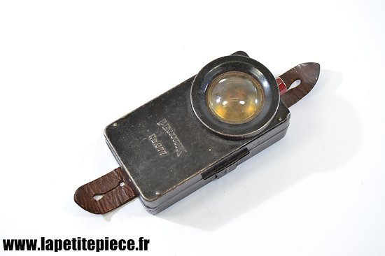 Lampe de poche Allemande Pertrix 677 - WW2