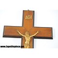 Crucifix Jesus Christ milieu 20e Siècle