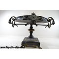 Coupe en bronze Maison Alphonse GIROUX Paris, successeur Fernand Duvinage