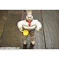 Figurine miniature bibendum Michelin avec casserole, cuisinier - guide michelin