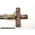 Grand crucifix en métal fabrication Ardennaise CAMION FRERES