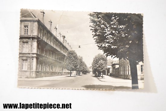 Sedan (Ardennes) Avenue Philippoteaux et Collège Turenne 