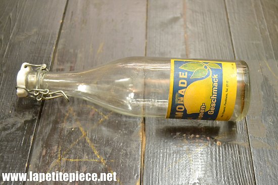 Bouteille Allemande années 1950. Limonade mit Zitronen-Geschmack MAX DIPPOLD Forchheim