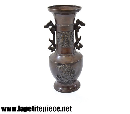Vase en bronze Chinois années 1930.