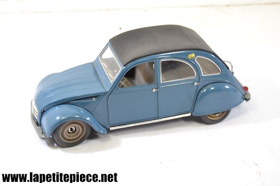 Citroën 2CV miniature Solido 1/17 incomplète 