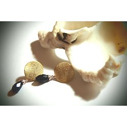 Boucles d'oreille clous dorés "Piastre or et noir", bijou féminin design