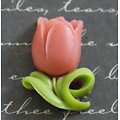 Applique cabochon tulipe mauve en résine 7x15x22mm