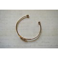Bangle / Jonc / Support de bracelet en métal argenté / doré à moustaches avec connecteur 6cm