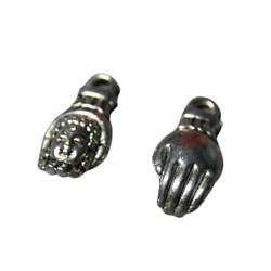 2 breloques main et tête de Bouddha en métal argenté 9x18mm