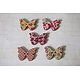 5 boutons papillon en bois et motifs divers 28x21mm