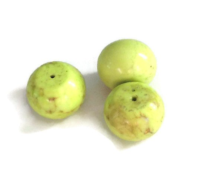 3 perles de pierre jaune/vert anis 16x13mm 