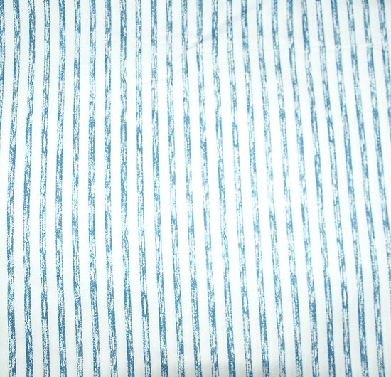Rayures bleues fond blanc