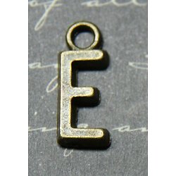 Breloque lettre en métal couleur bronze 7x15mm