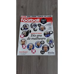 FRANCE FOOTBALL n°3633 09/12/2015  Equipe de France: dix ans de malheurs/ Ancelotti, confidences/ Crise à Lyon/ Arrêt Bosman/ Au coeur de Reims