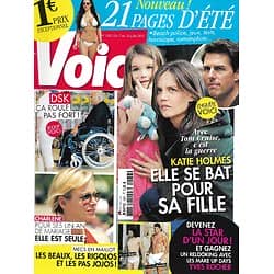 VOICI n°1287 07/07/2012  Katie Holmes & Tom Cruise/ Charlène de Monaco/ DSK/ Mecs en maillot/ Spécial été