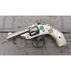Smith & Wesson safety hammerless revolver, cal 32 ( 35 )