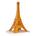 Tour Eiffel de Nougatine et de Choux