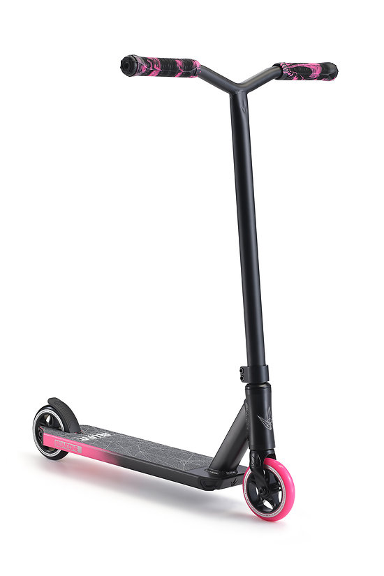 Blunt Scooter Trottinette Freestyle One S3 Black/pink