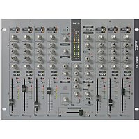 MIXAGE 7 VOIES DJ 24IN 3 OUT PRO
