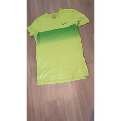 MAILLOT NIKE TAILLE M 