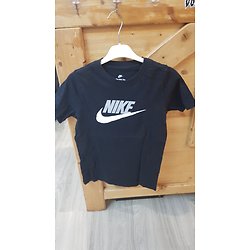 TSHIRT NIKE TAILLE 10 ANS 